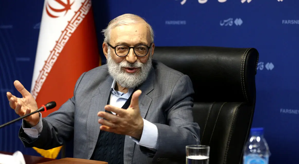 نقل قول لاریجانی از خانم کلینتون درباره روحانیت ایران و نظام جمهوری اسلامی