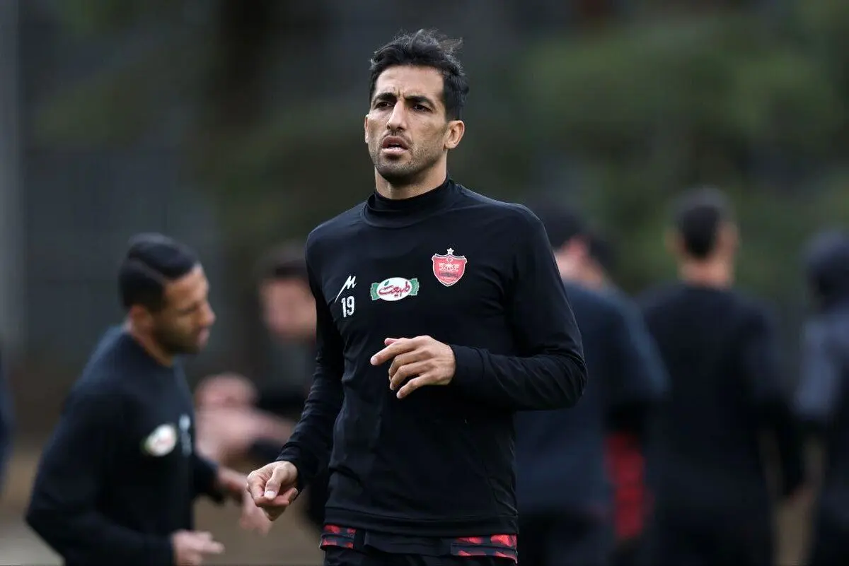 پوستری سینمایی پرسپولیس برای بازی با سپاهان سوژه شد