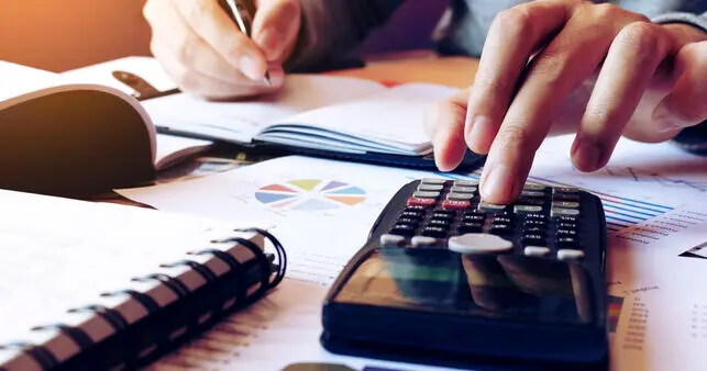 بی‌اخلاقی بزرگ در جلسه تعیین حقوق و دستمزد کارگران | دولتی‌ها به عدد 7 میلیون و 900 هزار تومان رسیدند
