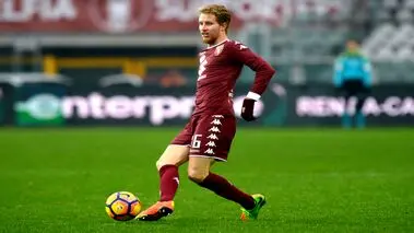 هافبک سوئدی در لیست نقل و انتقالات پرسپولیس

