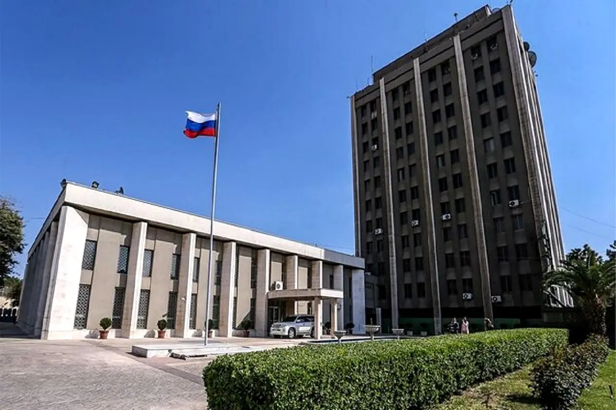 اقدام معنادار سفارت روسیه در ایران/ دیوار سفارت روسیه در تهران بلندتر شد + عکس
