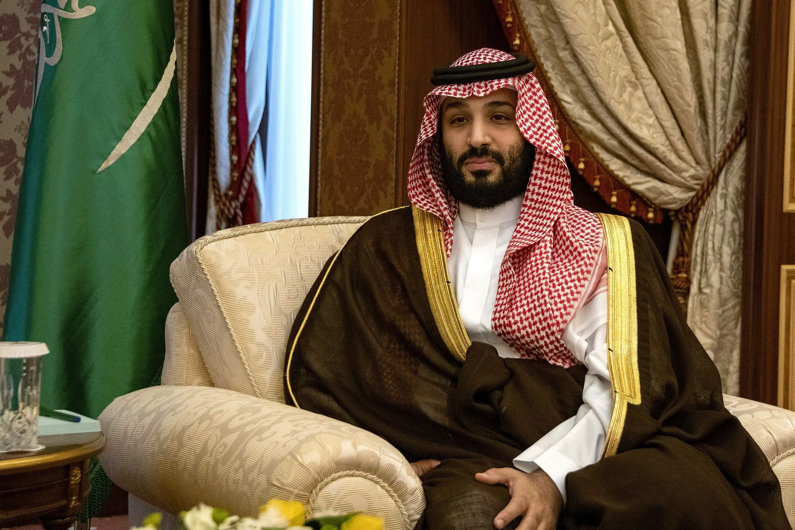 ولیعهد سعودی: اگر ایران به بمب اتم دست یافت ما نیز حق داشتن آن داریم 

