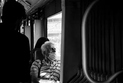 خواب در هیاهو