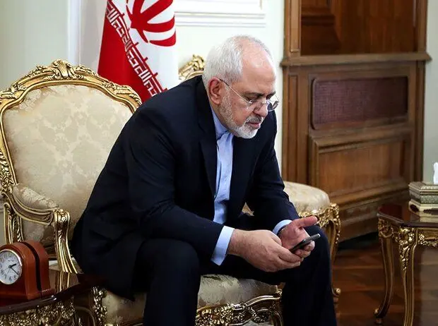 ظریف، نظر نهایی خود را درباره کاندیداتوری اعلام کرد

