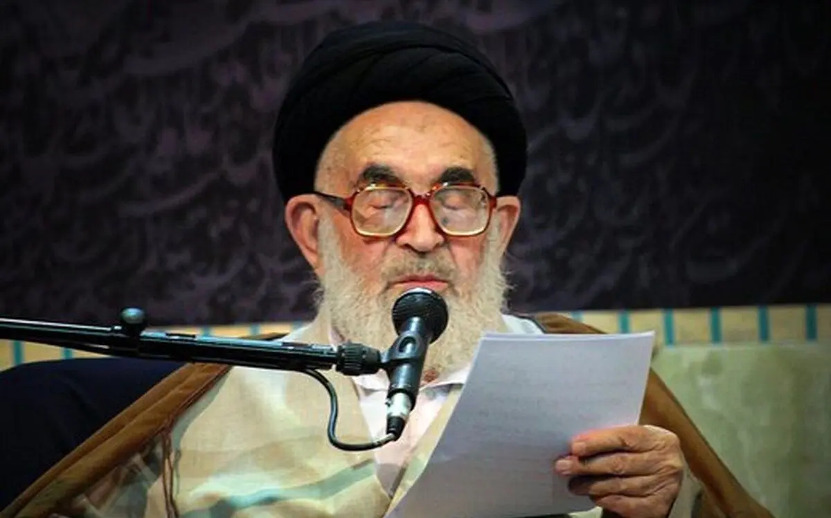 استفتا از آیتالله دستغیب: حکم محاربی که کسی را نکشته، فقط «تبعید» است