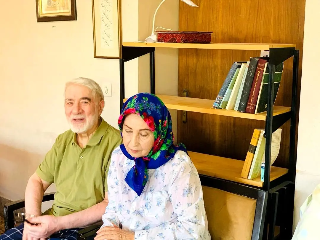 تصویری تازه از میرحسین موسوی و زهرا رهنورد منتشر شد
