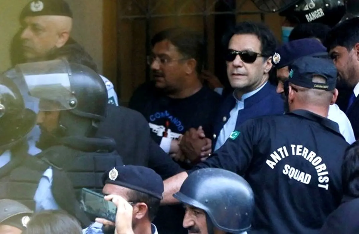 نخست وزیر جنجالی بالاخره آزاد شد