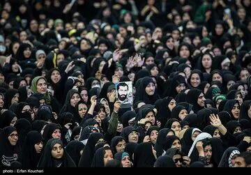 عکس جدید از ۳ دختر امام خمینی