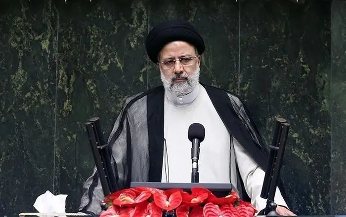 سخنان مهم رئیسی درباره حقوق معلمان و کارکنان دولت
