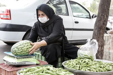 زنان دستفروش