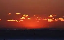 طلوع هم‌زمان ۲ خورشید