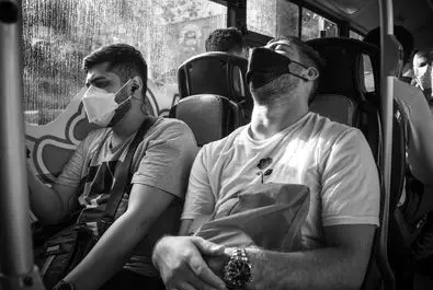 خواب در هیاهو