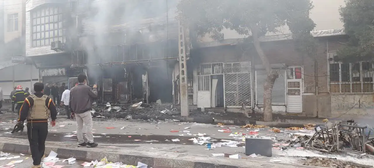 فرماندار مهاباد: شهر آرام است و  فرمانداری تصرف نشده است 