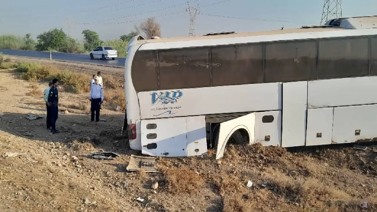 حادثه هولناک برای اتوبوس مسافران در محور شوش - اهواز