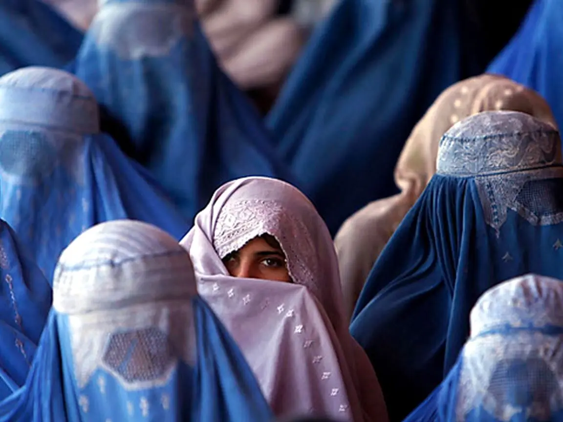 تکذیب اجباری شدن پوشیدن برقع