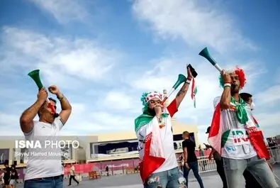 تصاویر جالب هواداران ایرانی در ورزشگاه الثومه