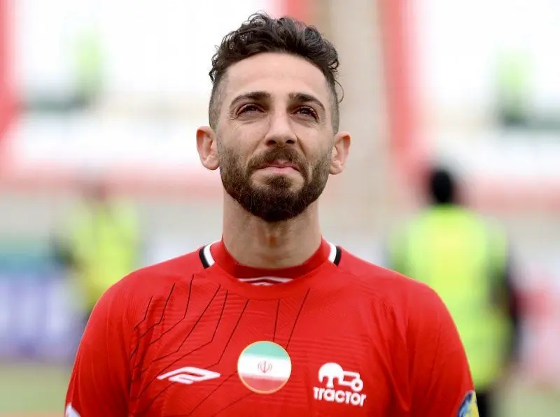 پست جنجالی مهدی عبدی بعد از جدایی از پرسپولیس و پیوستن به تراکتور +عکس