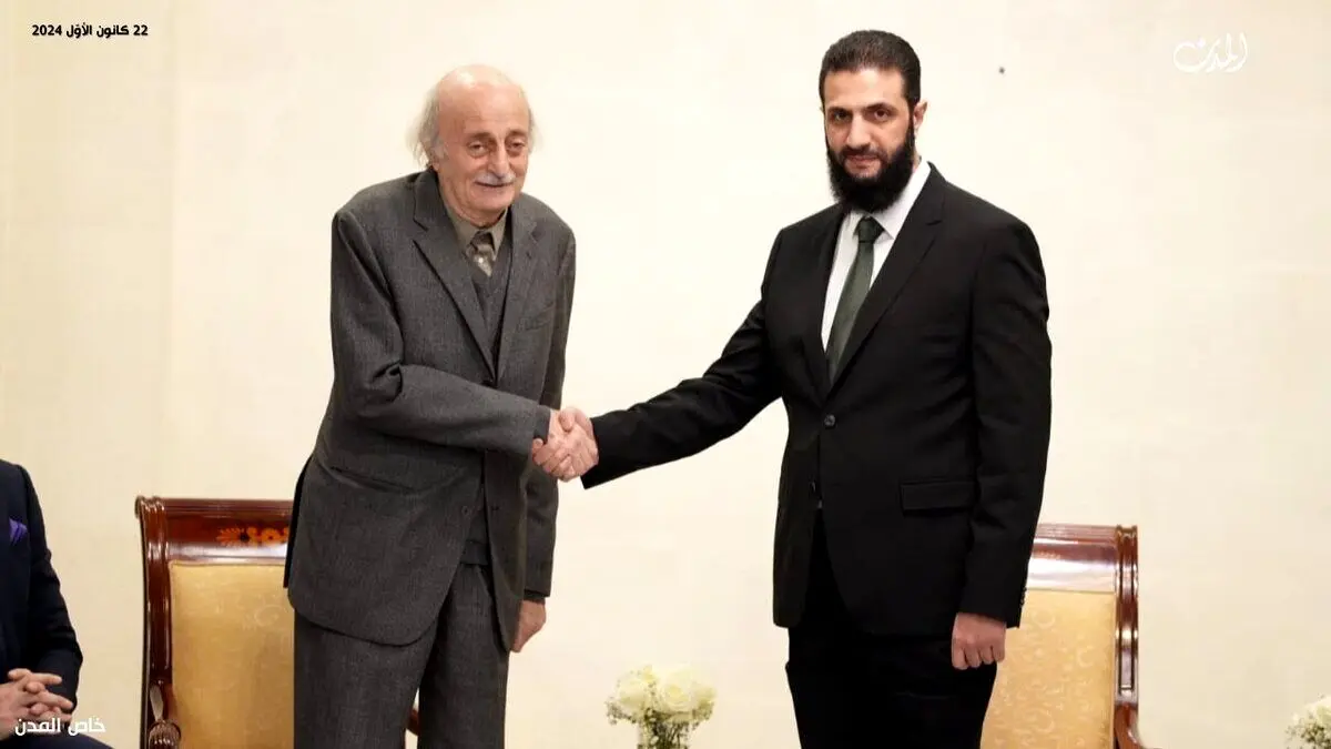 تیپ جدید الجولانی؛ کت و شلوار و کراوات + عکس