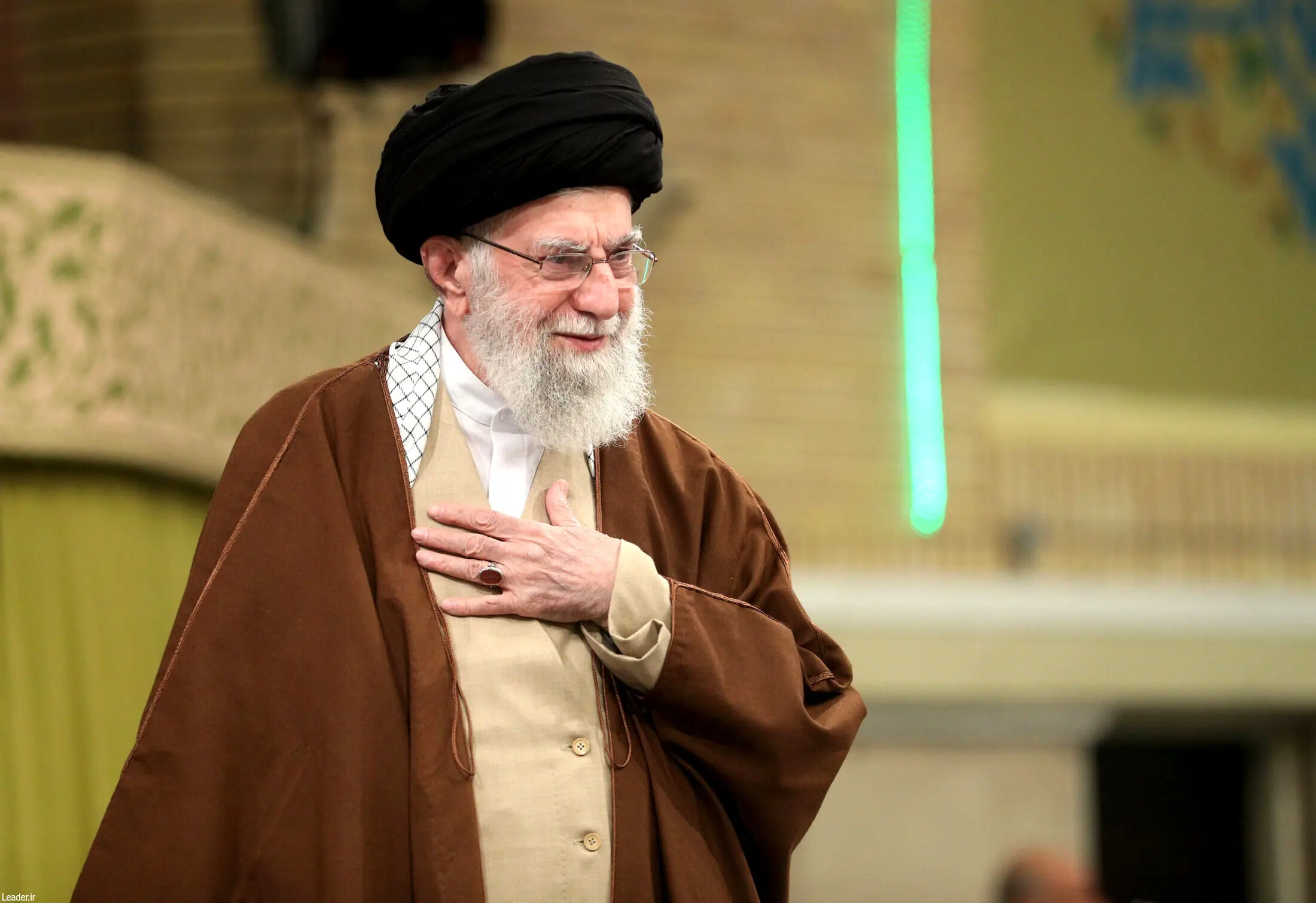 حکم مهم رهبر انقلاب برای شیخ نعیم قاسم دبیر کل حزب الله لبنان + عکس