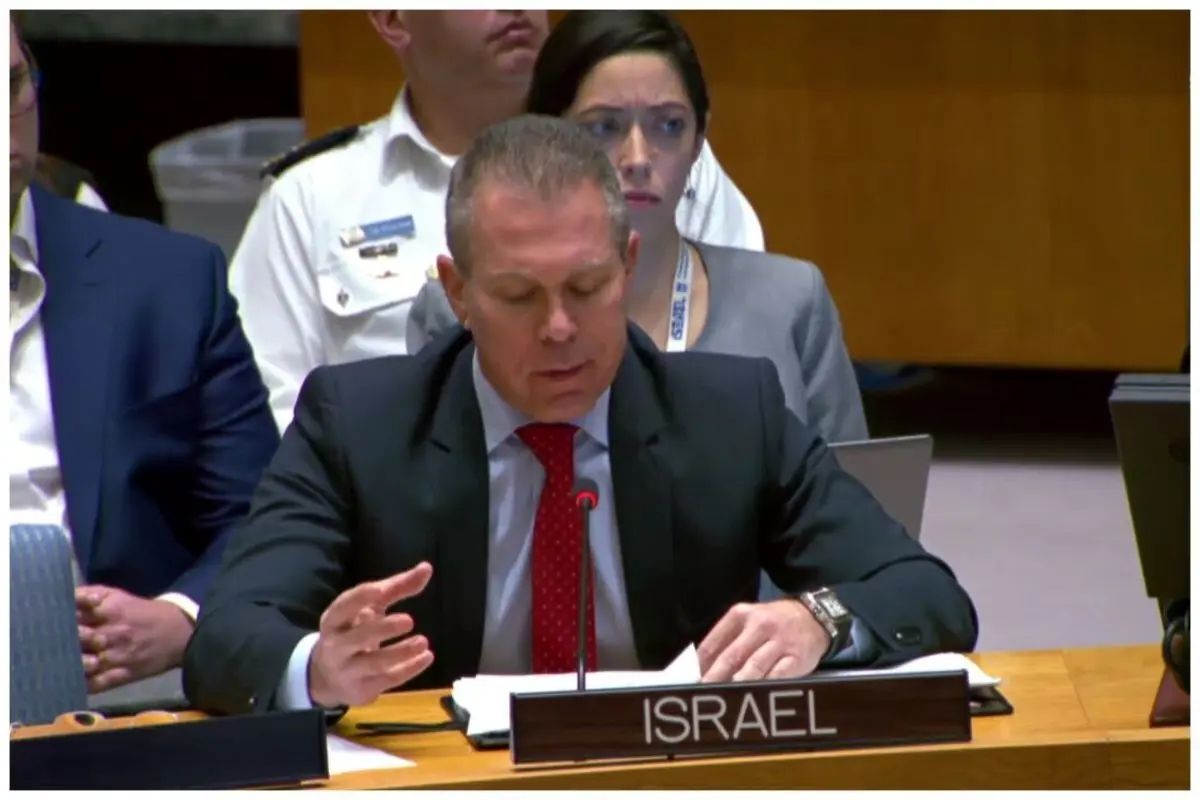درخواست  اسرائیل  برای فعال‌سازی مکانیزم ماشه علیه ایران؛ ما در محاصره ایرانیم