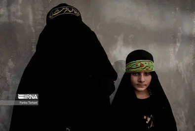 عزاداری بانوانِ نقاب‌زده در «چهل منبر» لرستان