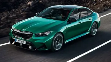 شکایت خرید اران از خودروی جدید BMW + عکس

