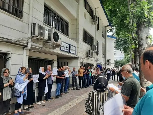 تجمع بازنشستگان در اعتراض به عدم افزایش حقوق