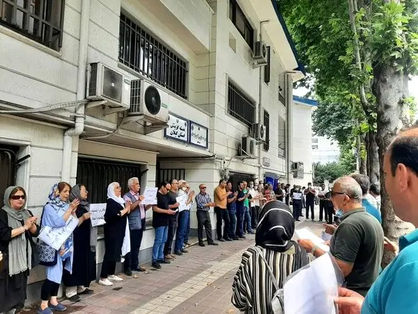 تجمع بازنشستگان در اعتراض به عدم افزایش حقوق