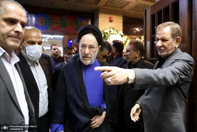 مراسم ترحیم مادر اسحاق جهانگیری