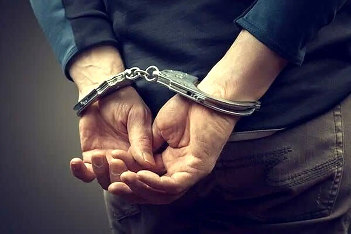 اوباش خاک سفید زمین گیر شدند