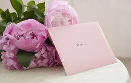 روز مادر ۱۴۰۴ چندمه؟/ روز زن و روز مادر چه تاریخی است ؟ 