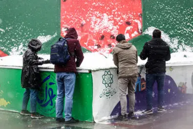 حال و هوای روز برفی در تهران