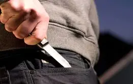 زورگیری بی رحمانه و دلخراش دو موتوسوار از یک زن با نوزاد در آغوشش در تهران +‌ فیلم