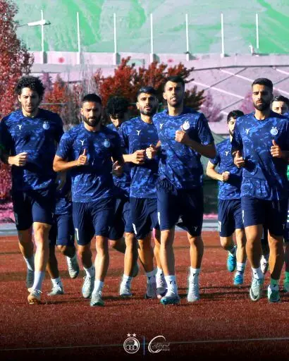 پوستر جنجالی استقلال در بازی مقابل هوادار + عکس