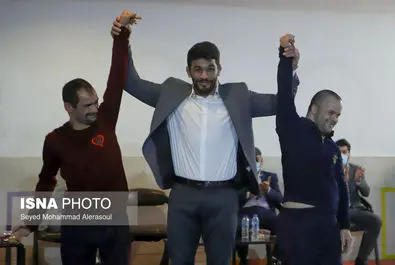 حسن یزدانی در آسایشگاه معلولین ذهنی شهید بهشتی مشهد