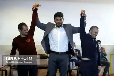 حسن یزدانی در آسایشگاه معلولین ذهنی شهید بهشتی مشهد