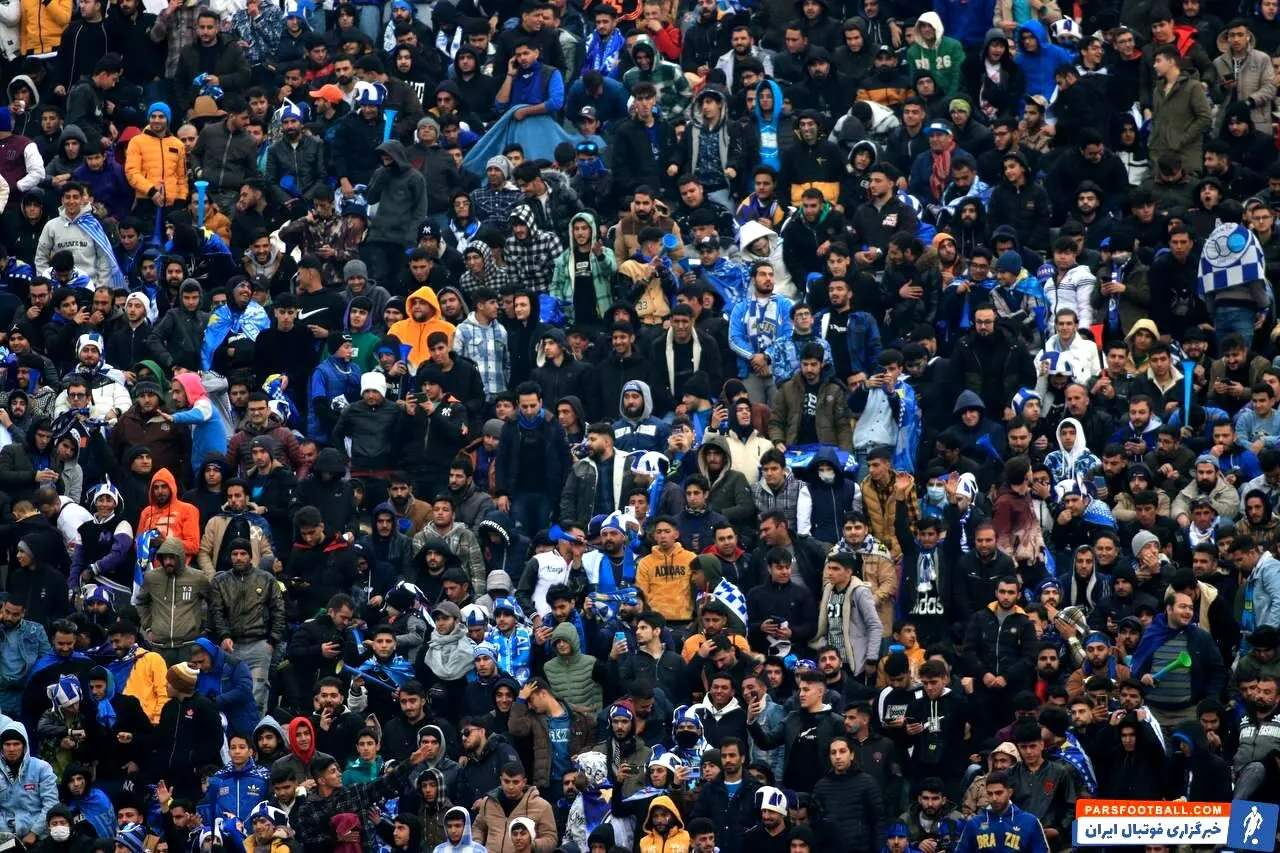 دربی غرق در آتش و دود!