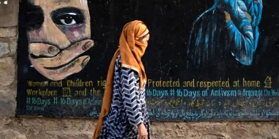 آنجلینا جولی از زنان افغان و لزوم توجه به آن‌ها می‌گوید
