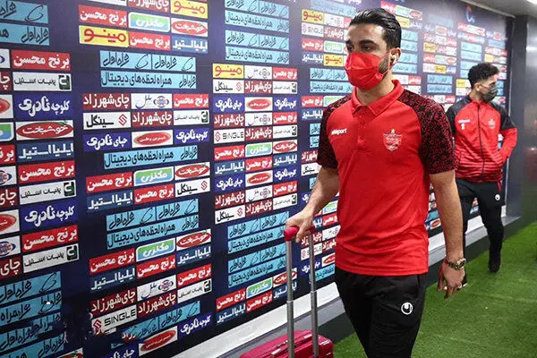 شوک به پرپسولیسی ها | هافبک پرسپولیس دربی را از دست داد