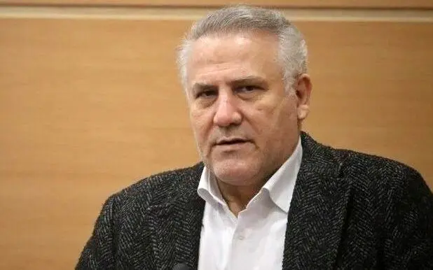 واکنش تند یک نماینده به نخواندن سرود ملی توسط بازیکنان/ خاک بر سر وزارت ورزش کند که این افراد را برای مسابقات برگزیدند