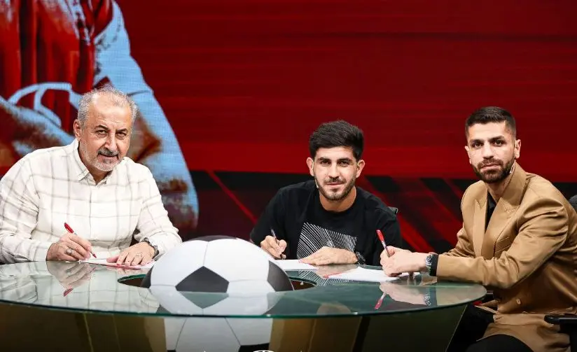 میلاد سرلک از پرسپولیسی‌ها عذرخواهی کرد