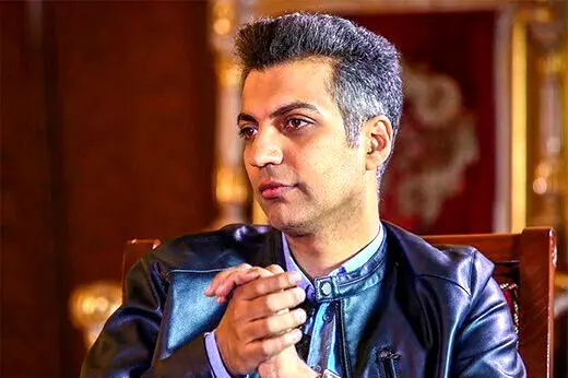 تولد عادل فردوسی‌پور در ورزشگاه غدیر+عکس