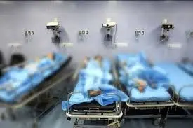 مسمومیت عجیب ۱۰ نفر در ساختمان هفت طبقه/ کشف جسد یکی از ساکنین در خانه‌اش