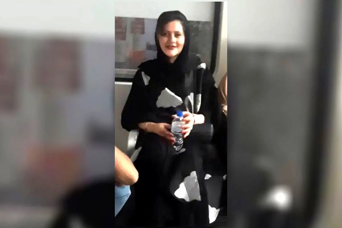 بازیگر سینما به خاطر مرگ مهسا امینی کشف حجاب کرد