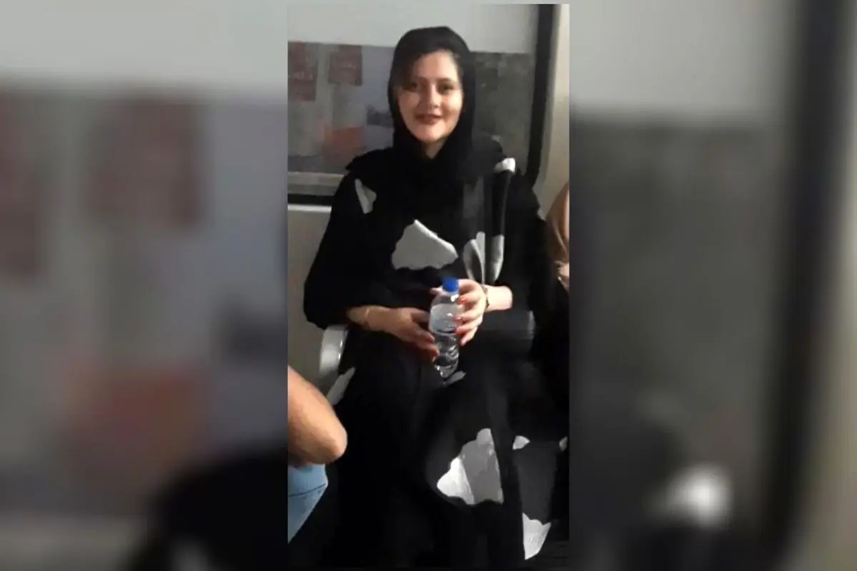 بازیگر سینما به خاطر مرگ مهسا امینی کشف حجاب کرد