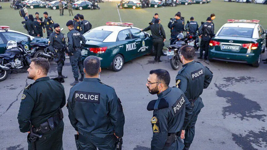 فیلم | تیراندازی در تهران؛  مجروح شدن تعدادی از دانشجویان و  زمین‌گیر کردن اوباشِ