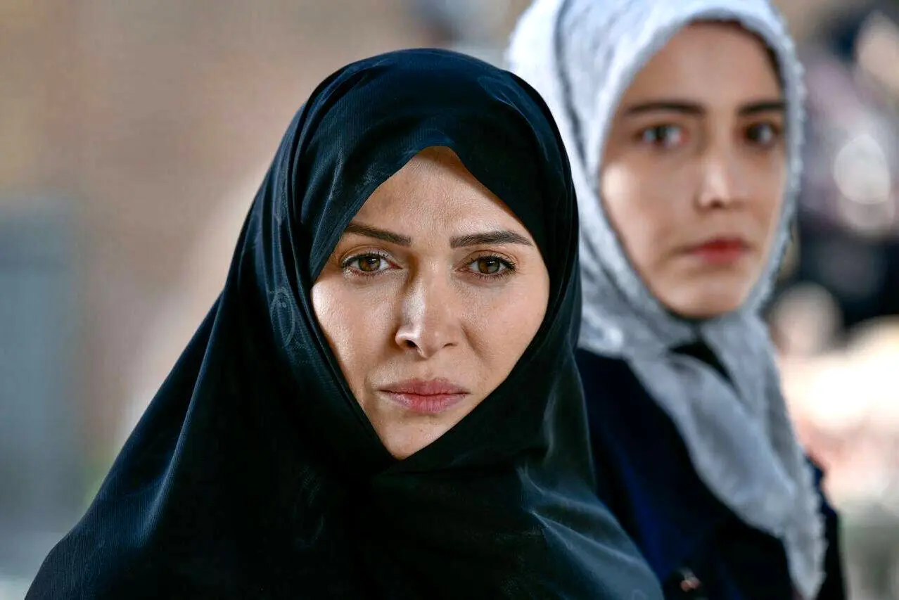 رونمایی از سریال تلویزیونی با بازیگران مشهور + تصاویر