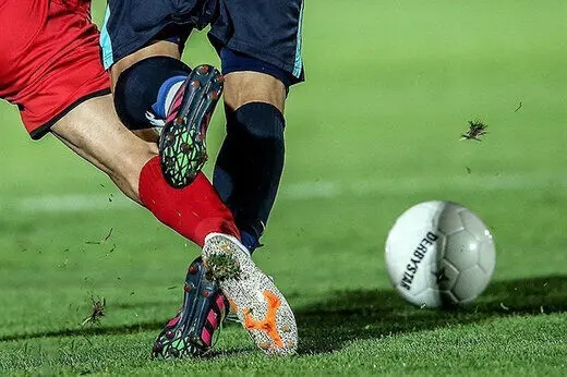 جدول لیگ برتر تا پایان هفته هجدهم /پرسپولیس دست بردار استقلال نیست