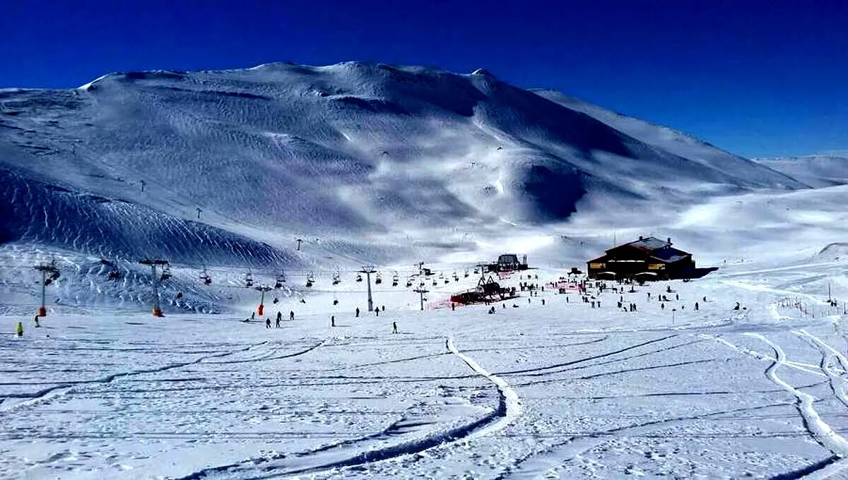 زمستان شد؛ بارش برف در تهران| ببینید