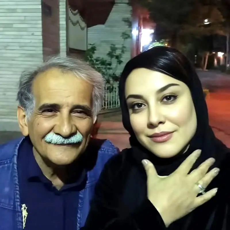 آشتی کنان آشا محرابی با پدرش بعد 40 سال + عکس